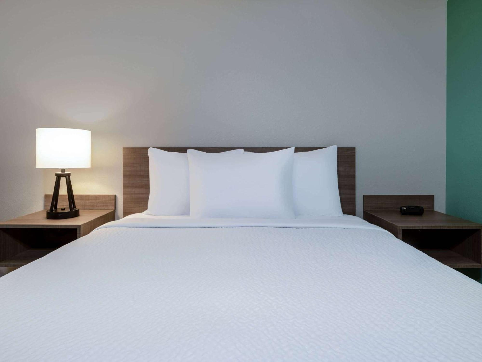 Echo Suites Extended Stay By Wyndham 斯帕坦堡 外观 照片